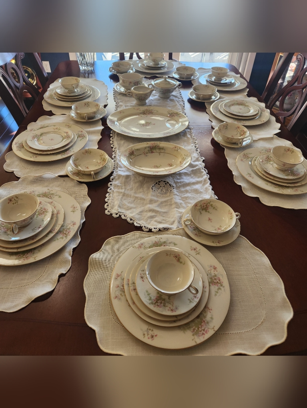 Beautiful Vintage Huge Theodore Haviland New York Apple Blossom Dinnerware Set